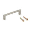 Hochwertiger massiver Möbelgriff aus Messing, vernickelt, satiniert matt, 84 mm (3,4″) KAKU-A161. Schrankgriff KAKU-A161 aus Messing für Küchenschrank, Wohnzimmerschrank, Schlafzimmermöbel, Büromöbel, von Sugatsune / LAMP® (Japan)