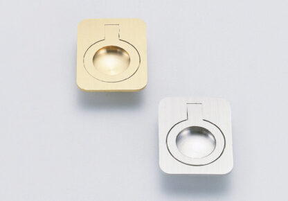 Ringförmiger Klappgriff aus Messing, Oberfläche: Weißbronze, satiniert matt, 30,5 mm (1,3″) 587-40WB. Ringgriff 587-40WB für Wohnmobil, Boot, Revisionsklappe, Revisionstür, von Sugatsune / LAMP® (Japan) – Bild 4