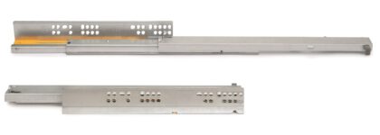 Unterflurführungen, 3124505, 500 mm (19-11/16″), von EMUCA, Tragkraft: 30 kg (67 lbs), Ausführung: Vollauszug mit Soft-Close. Im ausgefahrenen Zustand